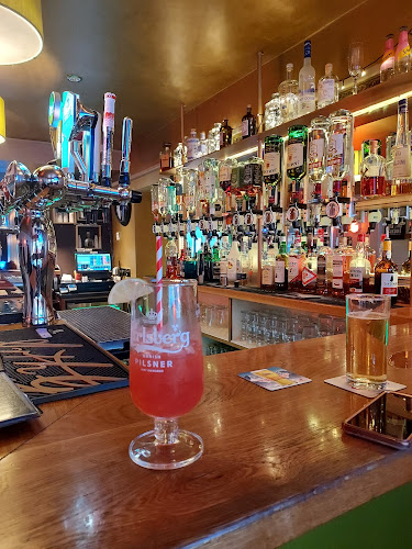 The Fleet Inn Guesthouse & Restaurant - Hospitality and gastronomy