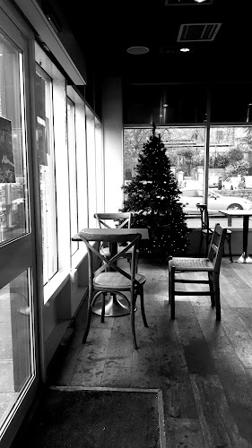 Hanover Square, Kennedy Ave, Carlow