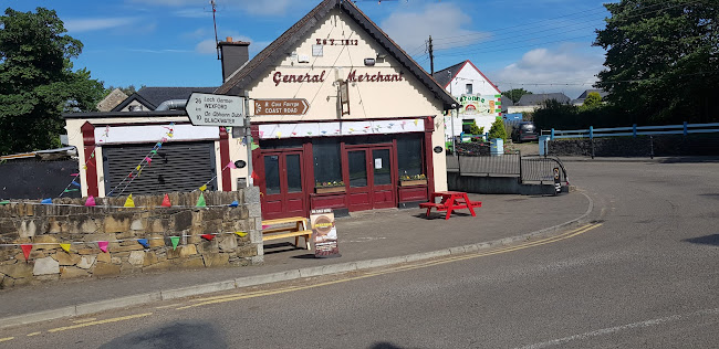 Courtyard Pub , Off Licence, and Restaurant