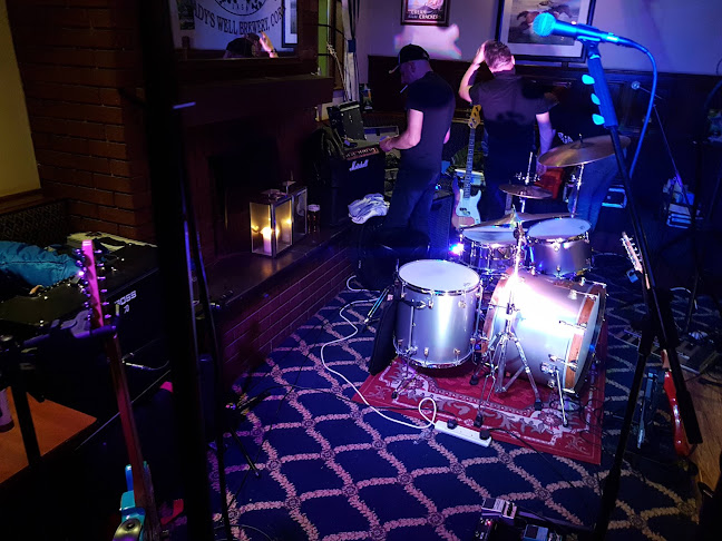 Comentarii opinii despre The Stable Bar