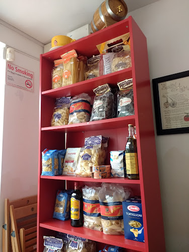 Comentarii opinii despre Napoli Coffee & Wine Bar