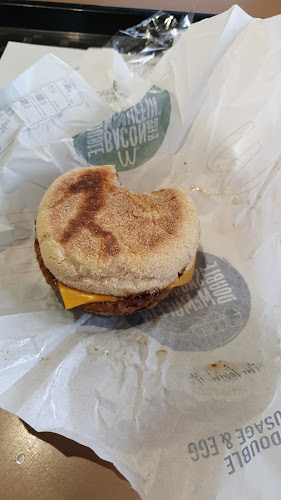 Crescent Shopping Centre, St Nessan's Rd, Dooradoyle, Limerick, V94 P3K6