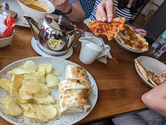 Platform 22 Cafe - Newcastle West