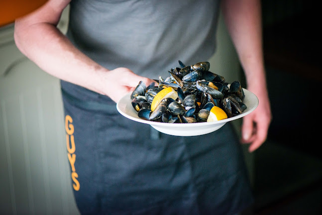 Guy's Seafood Bar Clifden - Hospitality and gastronomy