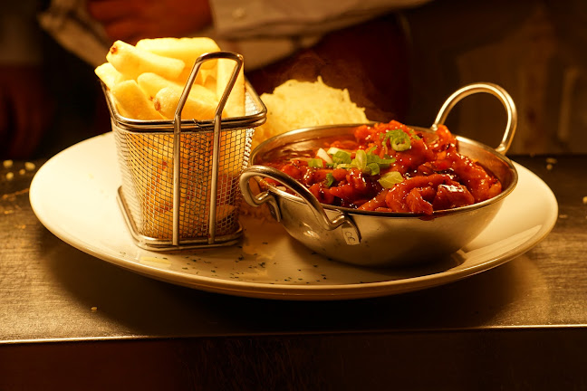 THE HOLY GRAIL Restaurant, Tapas & Cocktail Bar