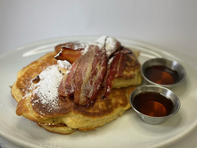 Comentarii opinii despre Belly Café