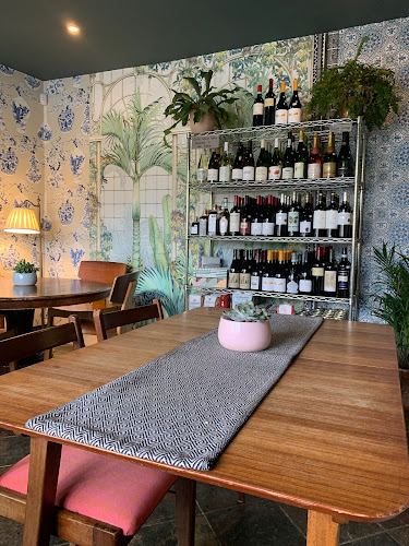 The Bear Paw Deli - Enniskerry