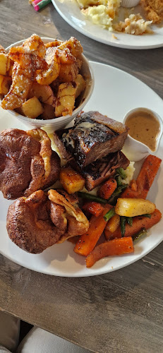 The Boathouse Bar/Restaurant - Redcastle