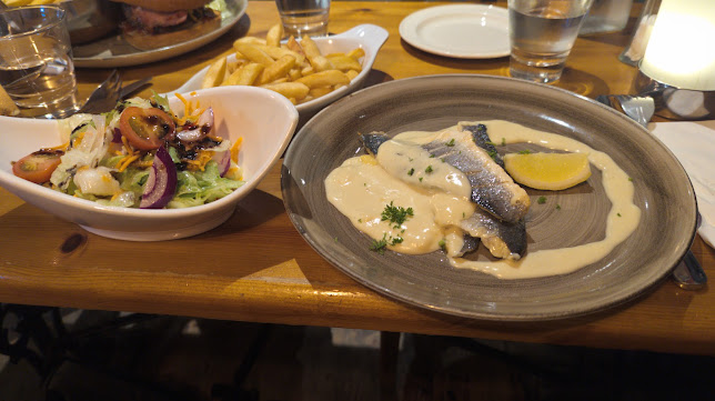 Opinii despre Nuala's Bar & Restaurant în Tuamgraney - Hospitality and gastronomy