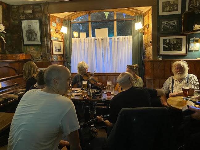 Roadside Tavern Lisdoonvarna - Hospitality and gastronomy