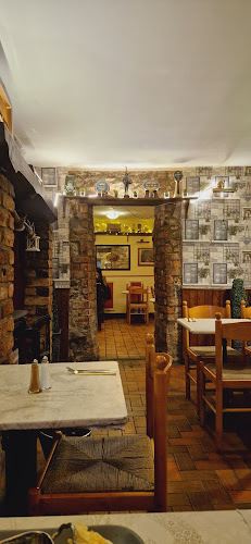 Reardon’s Bar & Restaurant - Holycross