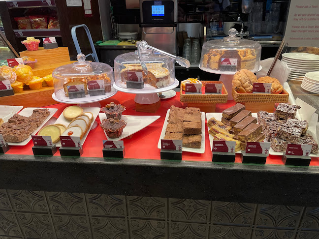 Comentarii opinii despre Costa Coffee