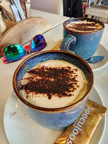 Dora May's Catering - Hospitality and gastronomy