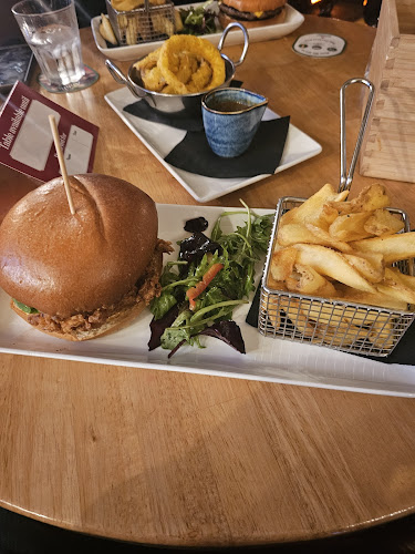 Comentarii opinii despre Pennyhill Pub