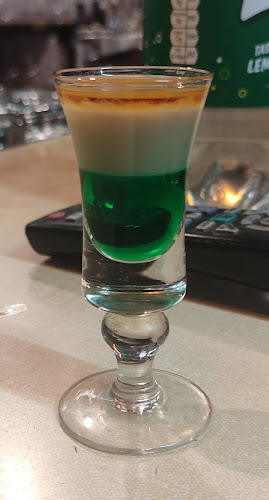 Opinii despre O'Neill's Bar în Newmarket on Fergus - Hospitality and gastronomy