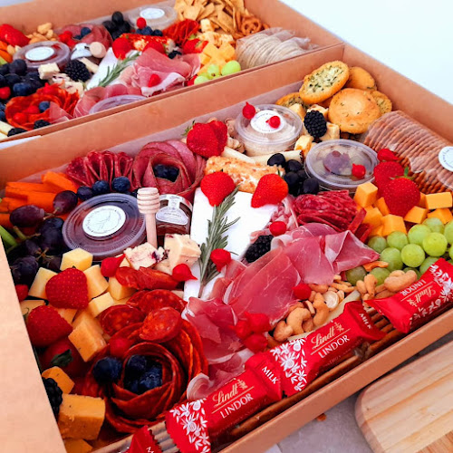 Fresh in the Box - Hospitality and gastronomy