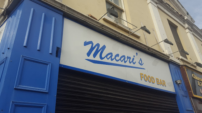 Macari's