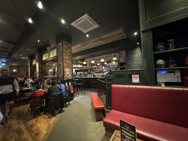 Ruby's Pizza & Grill - Hospitality and gastronomy