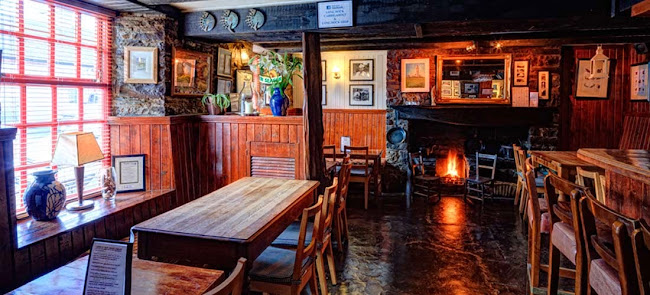 Opinii despre The Long Dock Pub and Restaurant în Carrigaholt - Hospitality and gastronomy