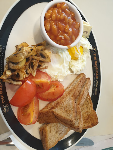 Comentarii opinii despre The Bagel Bar Coffee House