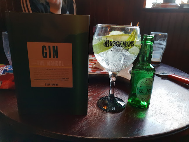 Comentarii opinii despre Logues Carrigart