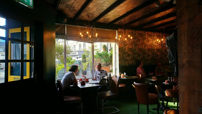 The Shire Bar & Cafe - Killarney