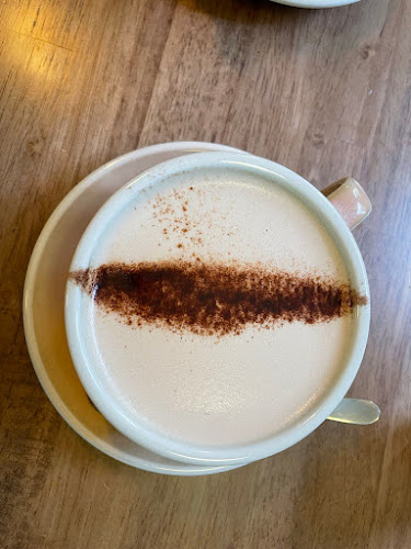 Comentarii opinii despre Nine