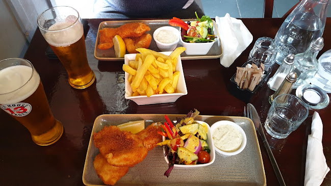 Mary Ann's Bar and Restaurant - Hospitality and gastronomy