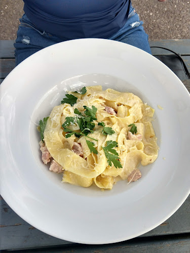 Comentarii opinii despre Hayes' Bar & Kitchen