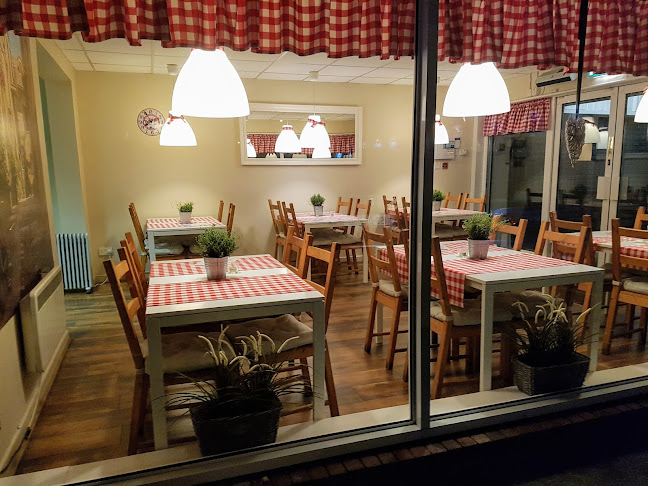 Soprano Pizza - Hospitality and gastronomy