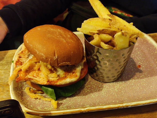 Lock 13 Brewpub - Hospitality and gastronomy