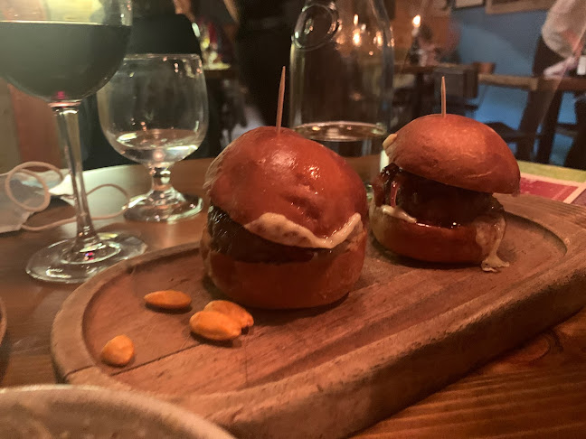 1 Middle St, Galway, H91 AF89