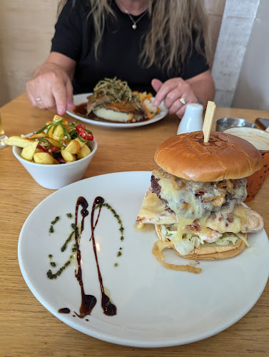 The Butterbean Restaurant & Accommodation. - Hospitality and gastronomy