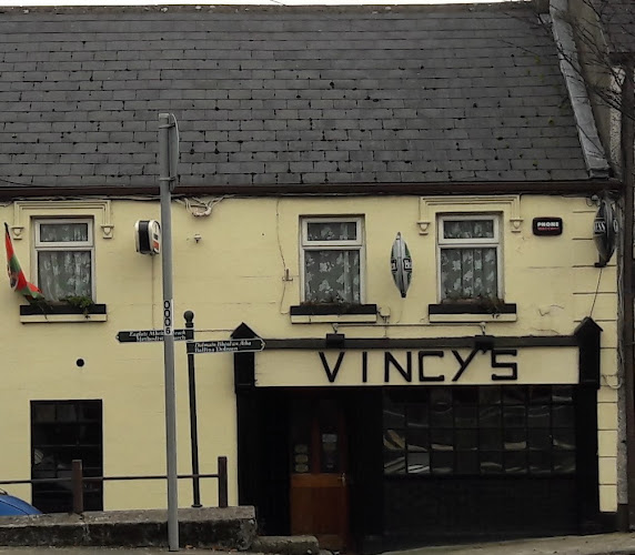 Vincy's Bar