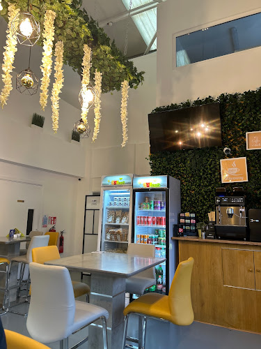 Comentarii opinii despre Adriana's Bistro & Cafe @masterpastries