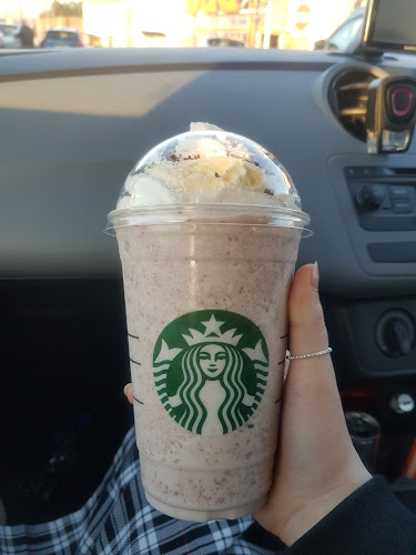 Opinii despre Starbucks Naas Drive Thru în Naas - Hospitality and gastronomy
