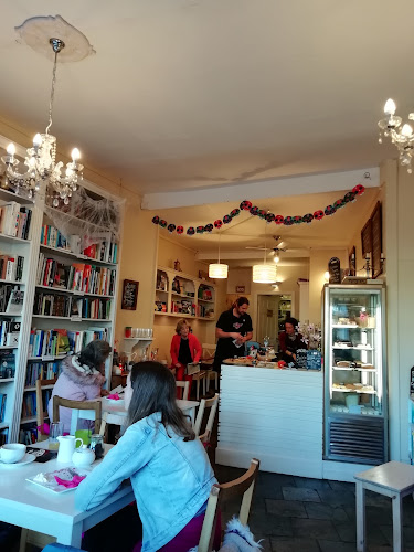 Comentarii opinii despre The Flying Poet Aviation Café - Delicious Coffee & Food