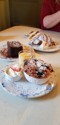 Opinii despre The Thatch Cottage Café în Waterford - Hospitality and gastronomy