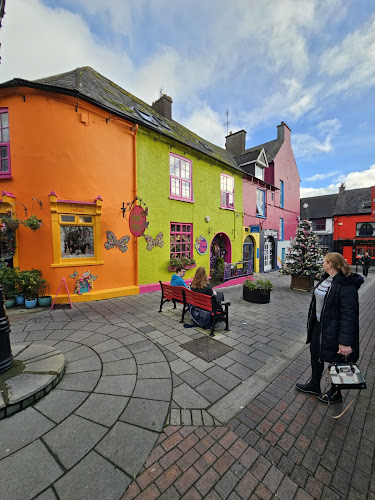 Spar, Pearse St, Sleveen, Kinsale, Co. Cork, P17 NA72