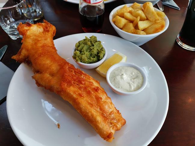 Comentarii opinii despre The Treehouse Restaurant