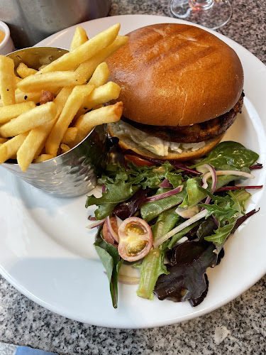 N11 at the Ashford House - Ashford