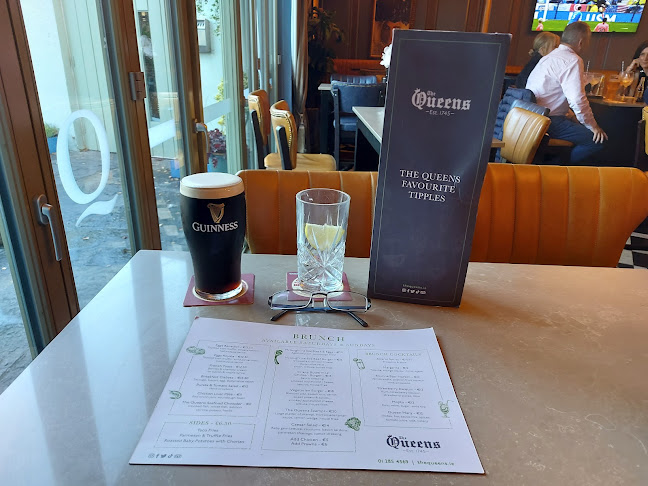 Opinii despre The Queens Bar în Dalkey - Hospitality and gastronomy