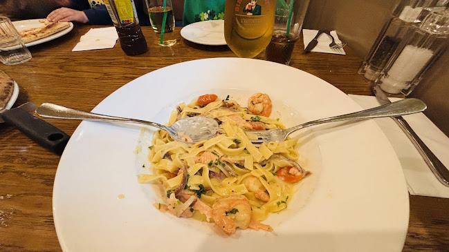 25 Eyre Square, Galway, H91 YY79