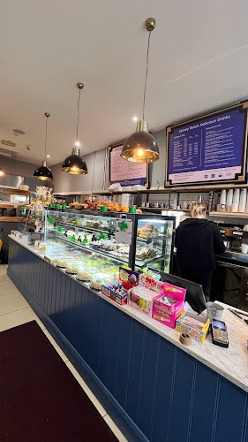 Opinii despre Skinny Batch Bakery în Lusk - Hospitality and gastronomy