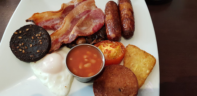 Opinii despre The Riverfront Bar & Restaurant în Virginia - Hospitality and gastronomy