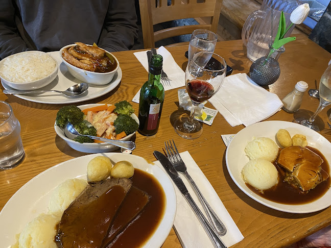 Tyrrellspass Castle - Tyrrellspass