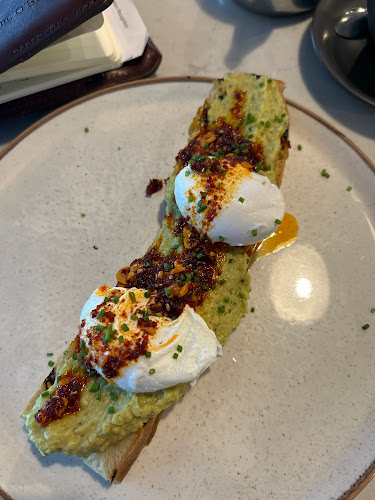 Opinii despre The Bookshelf at The Elysian în Cork - Hospitality and gastronomy