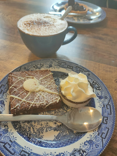 Ellison St, Main St, Knockaphunta, Castlebar, Co. Mayo