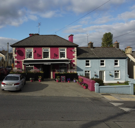 O'Shea's Pub Clonlara - Hospitality and gastronomy