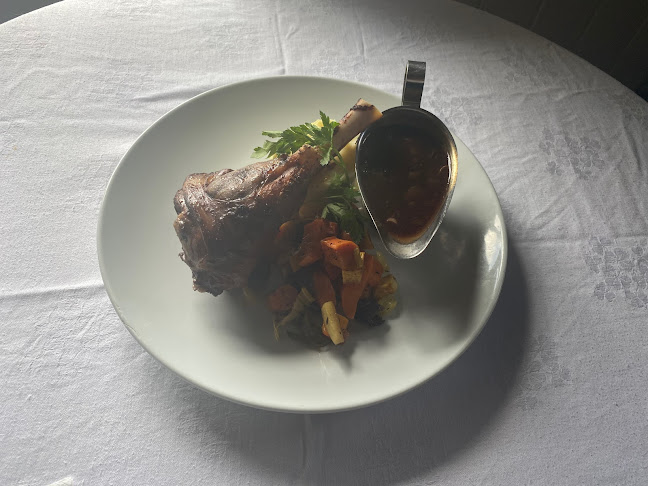 Goosers Bar & Eating House - Hospitality and gastronomy